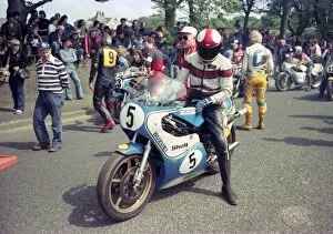 Images Dated 20th September 2011: Billy Guthrie at the start: 1981 Classic TT