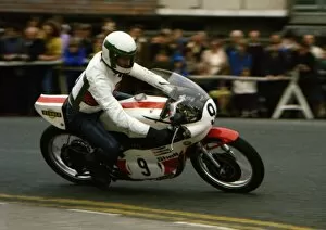 Images Dated 11th March 2018: Billy Guthrie (Yamaha) 1976 Classic TT