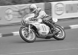 Images Dated 10th October 2021: Billy Guthrie (Yamaha) 1977 Senior TT