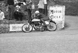 Images Dated 14th March 2023: Bob Anderson Norton 1956 Junior Manx Grand Prix