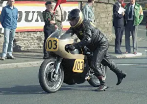 Bob Biddulph (Seeley) 1989 Senior Classic Manx Grand Prix