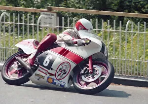 Images Dated 30th May 2022: Bob Heath (Yamaha) 1988 Junior TT