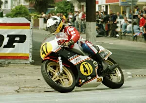 Bob Jackson Gallery: Bob Jackson (Yamaha) 1984 Senior TT
