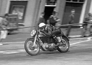 Images Dated 12th August 2016: Bob Keeler (Norton) 1953 Senior Clubman TT