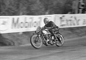 Images Dated 3rd January 2020: Bob Mawson (Norton) 1951 Senior Clubman TT