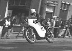 Images Dated 9th April 2021: Bob McGregor (Norton) 1963 Senior Manx Grand Prix