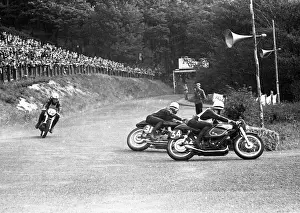 Bob McIntyre (AJS) Geoff Duke (Gilera) John Surtees (Norton) 1954 Scarborough