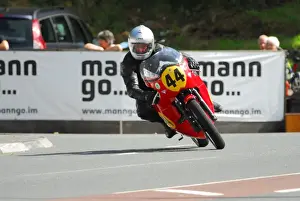 Bob Millinship (Ducati Seeley) 2013 Senior Classic TT