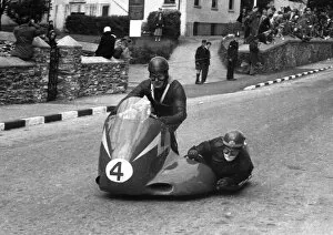 Eric Bliss Gallery: Bob Mitchell & Eric Bliss (Norton) 1956 Sidecar TT