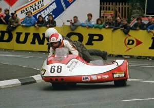 Images Dated 9th December 2018: Bob Munro & Dave Webster (Suzuki) 1988 Sidecar TT