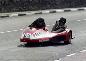 Images Dated 24th November 2018: Bob Munro & Garry Murdoch (Chessman Imp) 1980 Sidecar TT