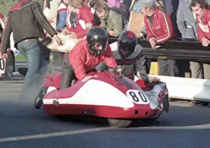 Bob Munro & Garry Murdoch (Chessman Imp) 1980 Sidecar TT