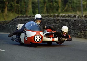 Images Dated 14th May 2019: Bob Smith & Ian Forrest (Triumph) 1971 500 Sidecar TT