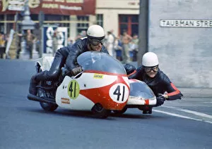 Images Dated 14th May 2019: Bob Smith & Ian Forrest (Triumph) 1970 750 Sidecar TT