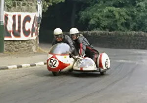 Bob Smith & Ian Forrest (Triumph) 1970 500 Sidecar TT