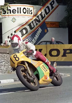 Images Dated 23rd July 2020: Bob Taylor (Yamaha) 1987 Senior Manx Grand Prix