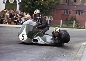 Bill Boddice (BSA Watsonian) at Parliament Square: 1965 Sidecar TT