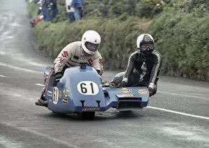Bran Bardsley Gallery: Bran Bardsley & Peter Cropper (Cooper Yamaha) 1978 Sidecar TT