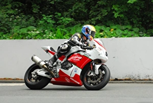 Brandon Cretu Gallery: Brandon Cretu (Bimota) 2016 Senior TT