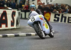 Images Dated 8th October 2021: Brian Adams (Norton) 1971 Senior TT