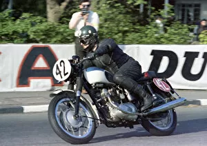 Images Dated 24th January 2022: Brian Bennett (Triumph) 1967 Production TT