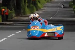 Brian Downey & Julie Downey (Windle Yamaha) 2009 Sidecar TT