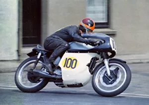 Images Dated 13th February 2019: Brian Edwards (Kettle Norton) 1969 Senior TT