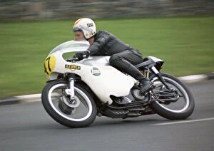 Brian Garratt Gallery: Brian Garratt (Norton) 1974 Senior Manx Grand Prix