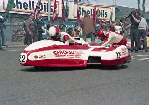 Brian Gray & David Huntingdon (Honda) 1986 Sidecar TT