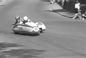 Yamaha Prints: Brian Gray R Holden Yamaha 1985 Sidecar TT