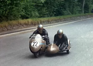Images Dated 22nd August 2021: Brian McAnelly & P Horsfield (BMS) 1965 Sidecar TT