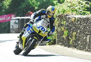 Brian Mccormack Gallery: Brian McCormack (Honda) 2016 Supersport 1 TT