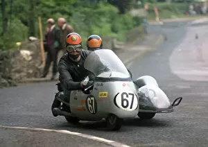 Images Dated 16th June 2021: Brian Mee & Colin Newbold (BSA) 1971 500 Sidecar TT