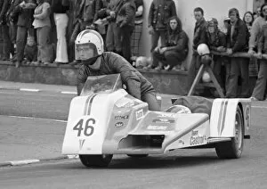 Images Dated 24th May 2022: Brian Mee & Mick Neal (Renwick Konig) 1974 750 Sidecar TT
