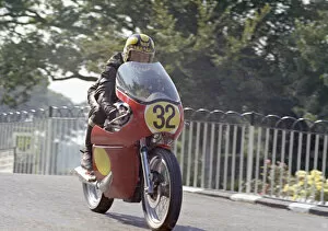 Images Dated 22nd August 2022: Brian Peters (Norton) 1972 Senior Manx Grand Prix