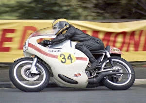 Images Dated 12th August 2020: Brian Peters (Vincent Suzuki) 1974 Senior Manx Grand Prix