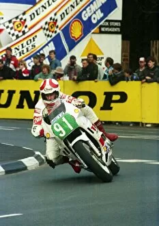 Images Dated 3rd February 2013: Brian Reid (Yamaha) 1988 Production D TT