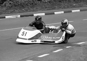 Images Dated 9th December 2016: Brian Rostron & Chris Cain (Yamaha) 1985 Sidecar TT