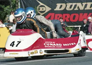 Brian Rostron Gallery: Brian Rostron & Tony Wilde (Yamaha) 1987 Sidecar TT