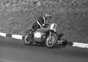 Brian Smith (Aermacchi) 1965 Junior Manx Grand Prix
