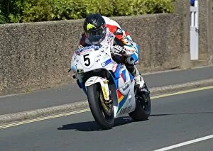 Images Dated 29th August 2016: Bruce Anstey (Yamaha) 2016 Superbike Classic TT