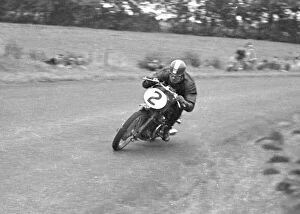 Images Dated 4th April 2021: Bruno Bertacchini (Guzzi) 1949 Senior Ulster Grand Prix