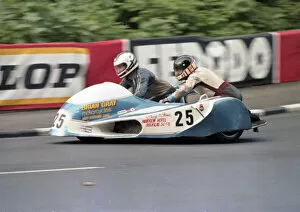 Bryan Gray & David Carr (Yamaha) 1983 Sidecar TT