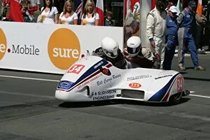 Images Dated 31st May 2008: Bryan Pedder & Rod Steadman (Windle Suzuki) 2008 Sidecar TT