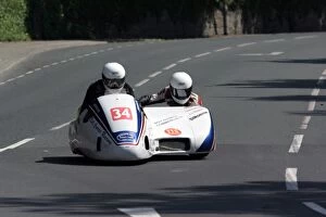 Images Dated 2nd June 2008: Bryan Pedder & Rod Steadman (Windle Suzuki) 2008 Sidecar TT