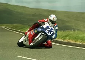 Images Dated 7th July 2011: Bungalow action for Steve Hislop (750 Honda)