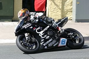Images Dated 4th June 2008: Cameron Donald at Parliament Square: 2008 Supersport TT