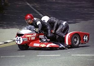 Images Dated 9th August 2016: Canadian Vic Hudson & Robin Udall (Suzuki) 1974 500 Sidecar TT