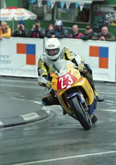Images Dated 17th May 2021: Carl Rennie (Pidcock Honda) 2000 Production TT