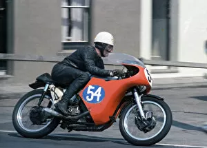 Images Dated 24th May 2020: Carl Ward (Norton) 1967 Junior TT